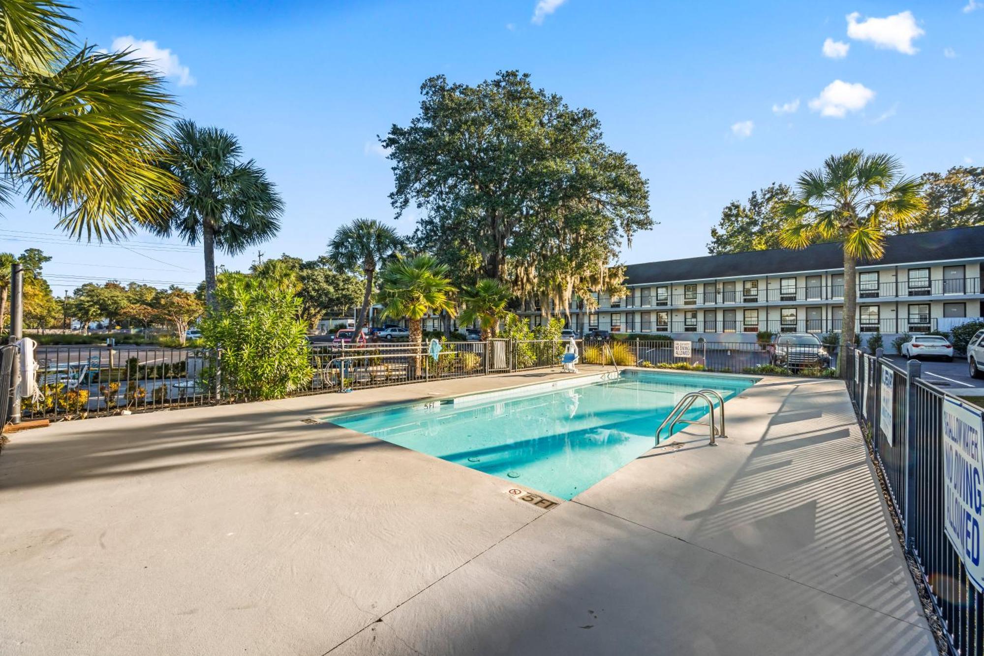 Creekside Lands Inn Charleston Buitenkant foto