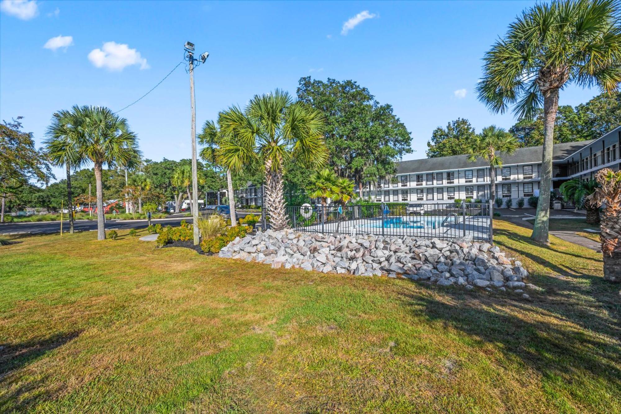 Creekside Lands Inn Charleston Buitenkant foto